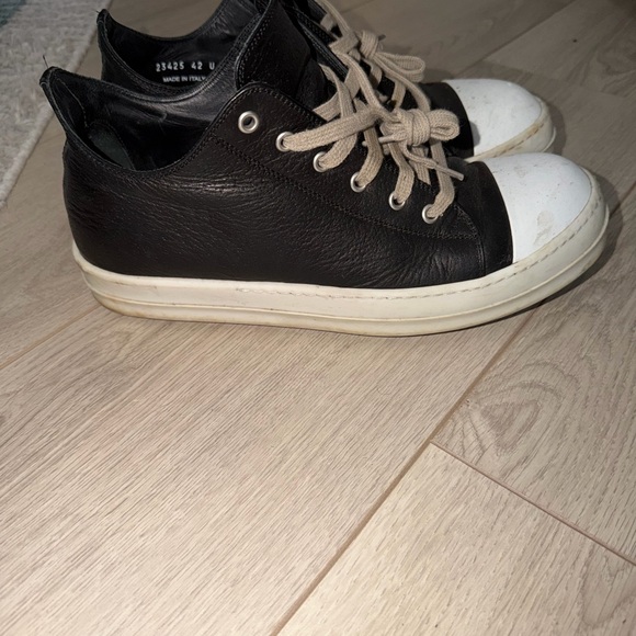 Sz42 (9) Rick Owens Black Leather Sneakers with White Toe Caps and Cream Laces - Picture 7 of 12